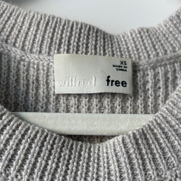 Wilfred Sweater - Picture 2 of 7